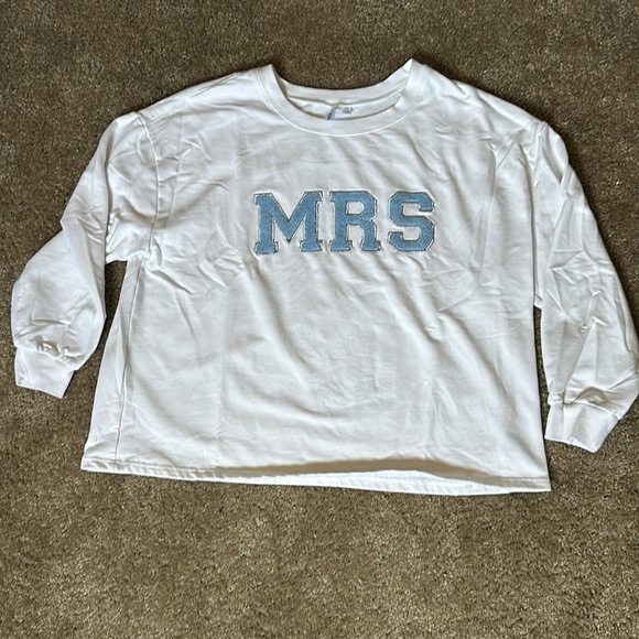 2-Pack White David’s Bridal Sweatshirts (MRS & Wife Life) - Picture 3 of 8